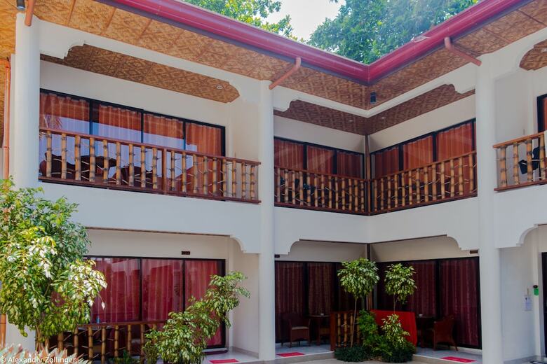 Hotel Alona Vida Beach Resort