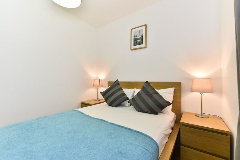 Shoreditch Apartments
