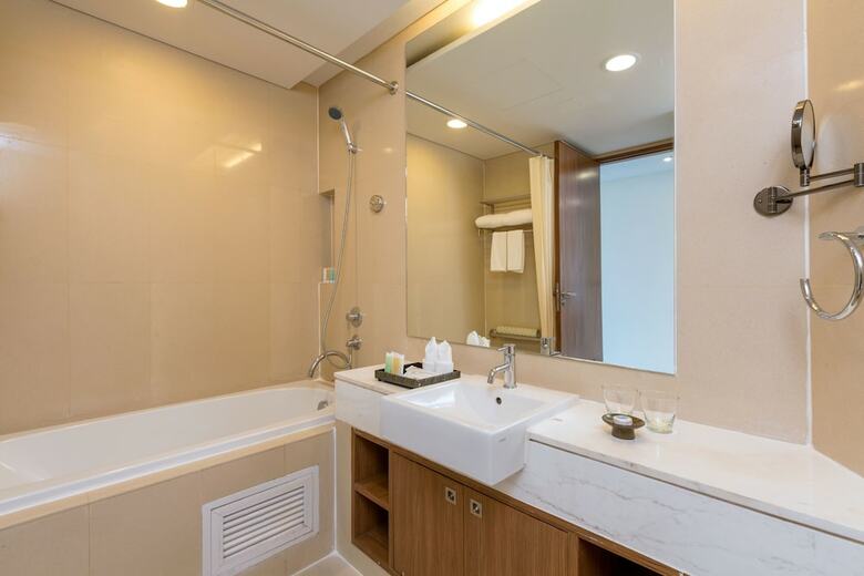 Apartamento Splash Beach Resort, Mai Khao, Phuket