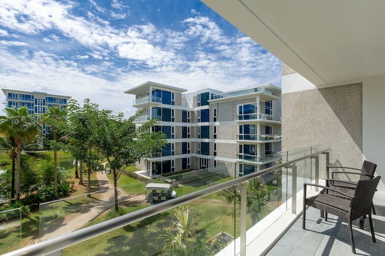 Apartamento Splash Beach Resort, Mai Khao, Phuket