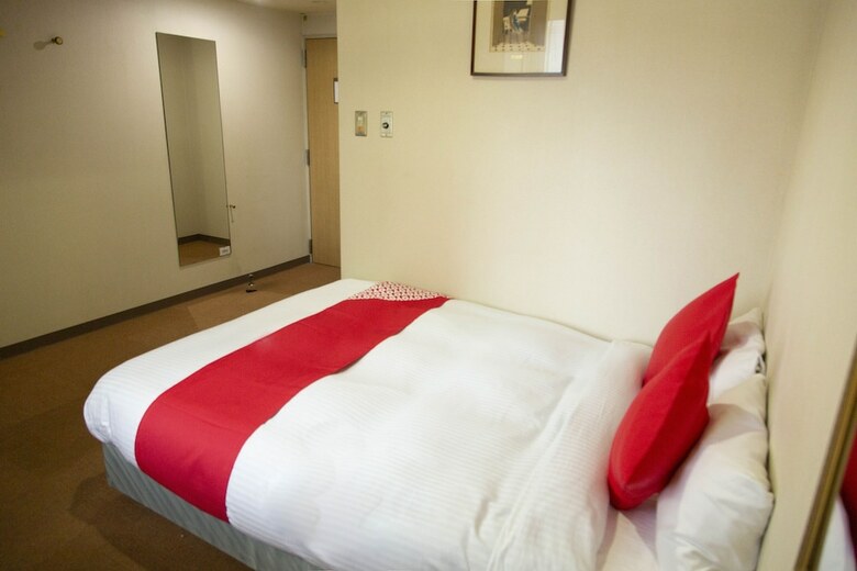 Oyo Sasebo Palace Hotel