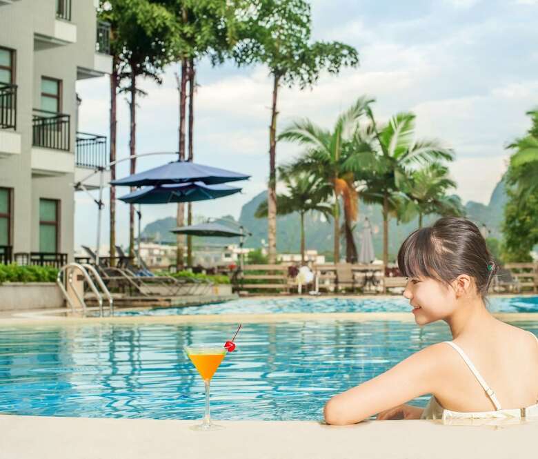 Green Lotus Hotel