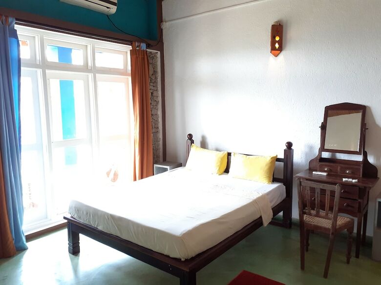 The Change Hotel