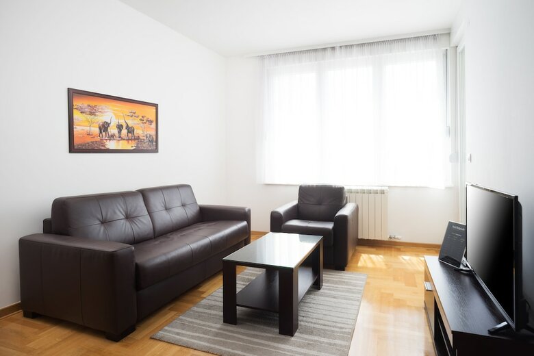 Feel Belgrade Aparthotel
