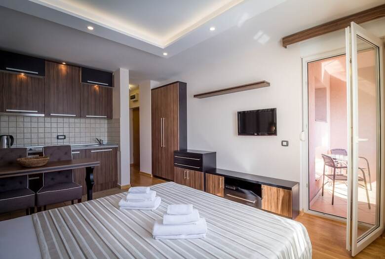 Feel Belgrade Aparthotel