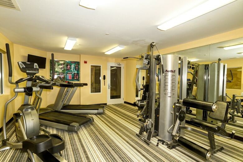 Hotel Candlewood Suites Ft Myers I75