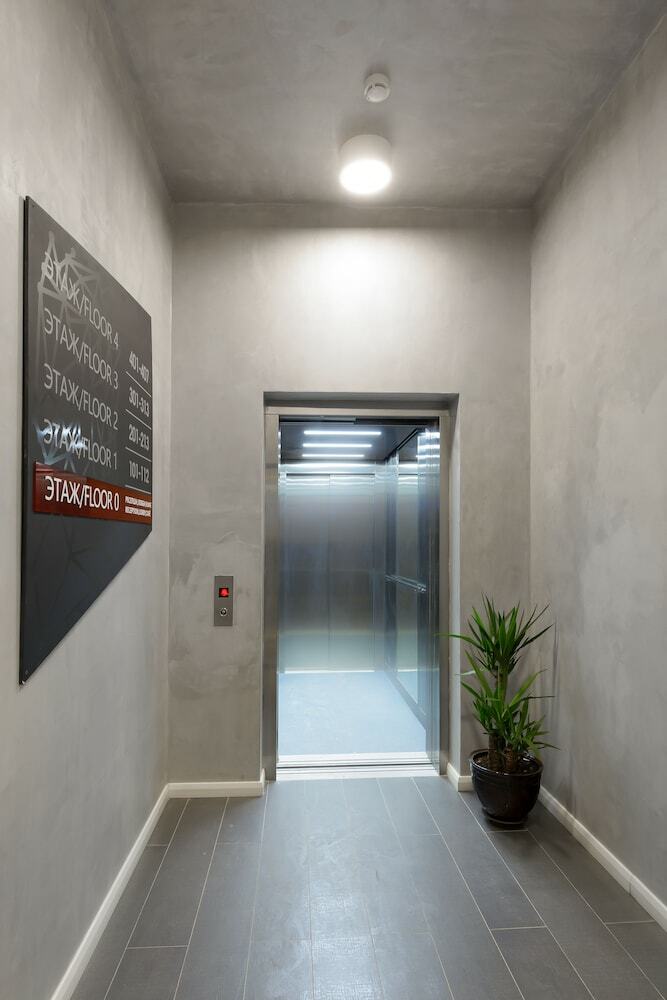 Red Brick Hotel