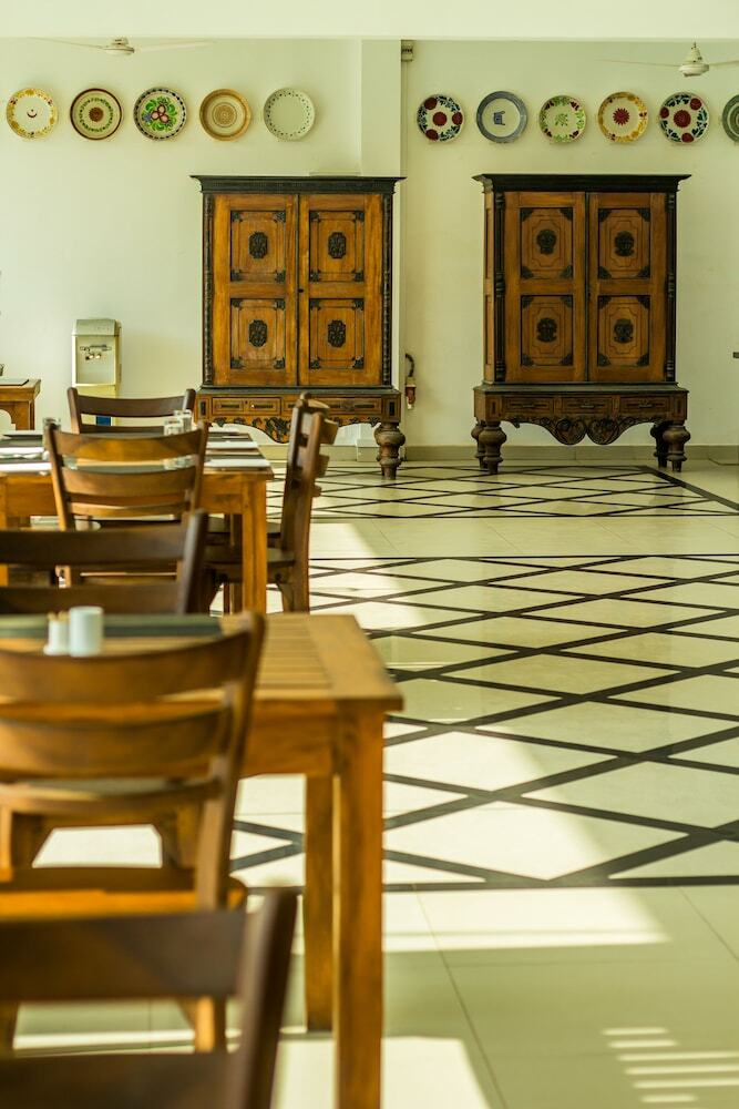 Serendib Beach Hotel