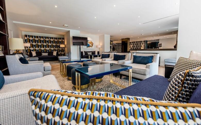 Hotel Columbus