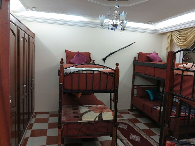Hostal Global Surf House - Hostel/backpacker