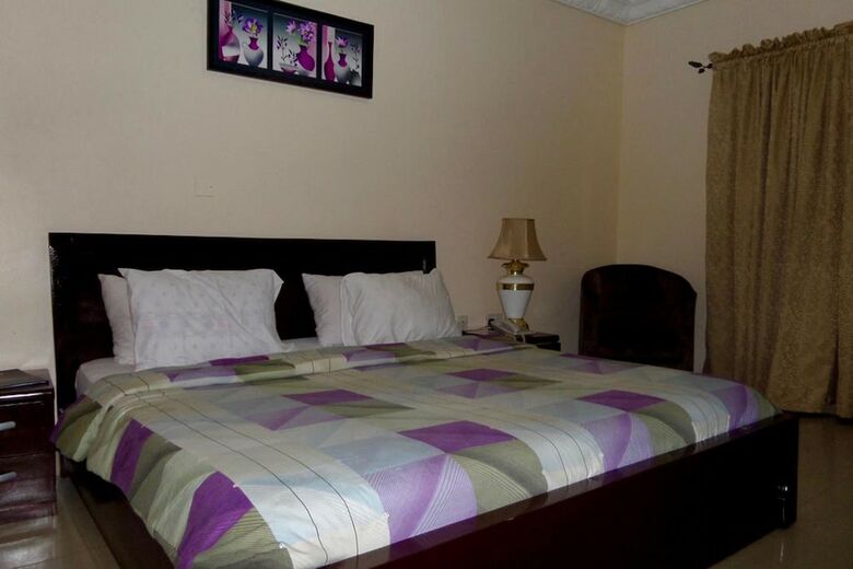 Hotel Aes Luxury Apartments