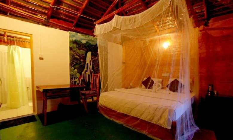 Hotel Ella Bamboo Cabana