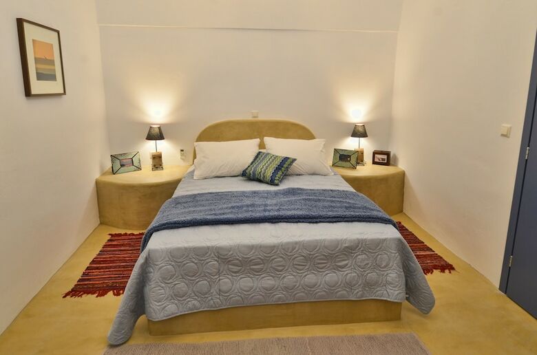 Apartamentos Fira Blue House