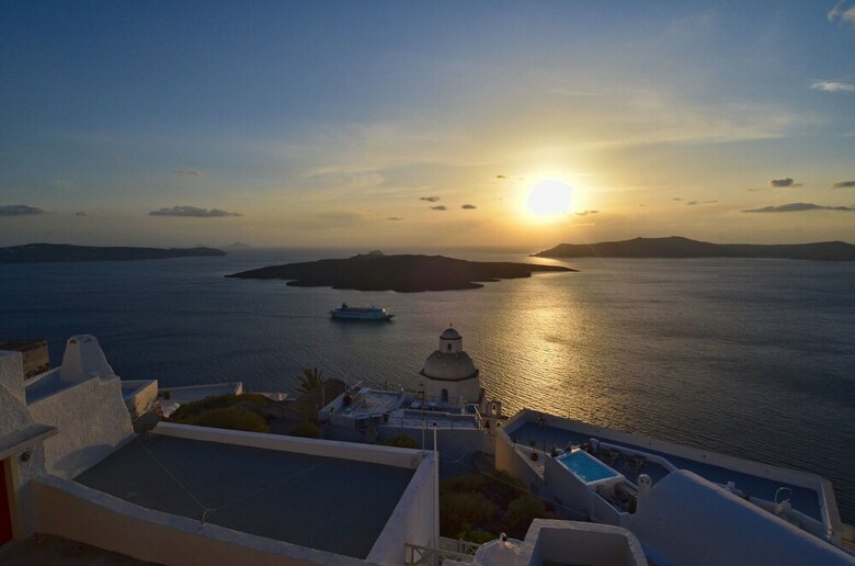 Apartamentos Fira Blue House