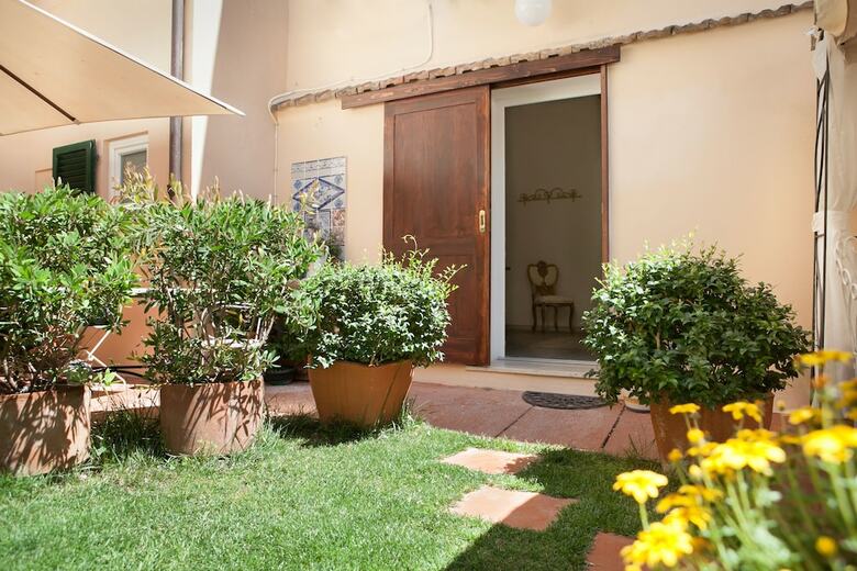 Domus Socolatae Residenza D'epoca E Apartments