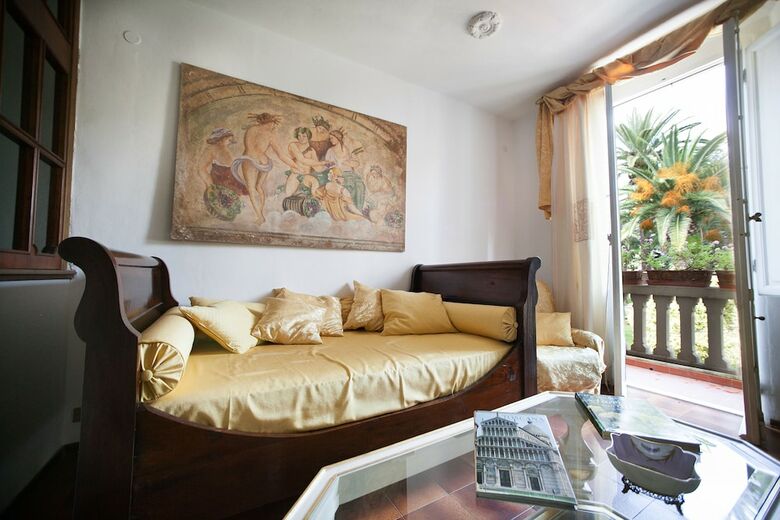 Domus Socolatae Residenza D'epoca E Apartments