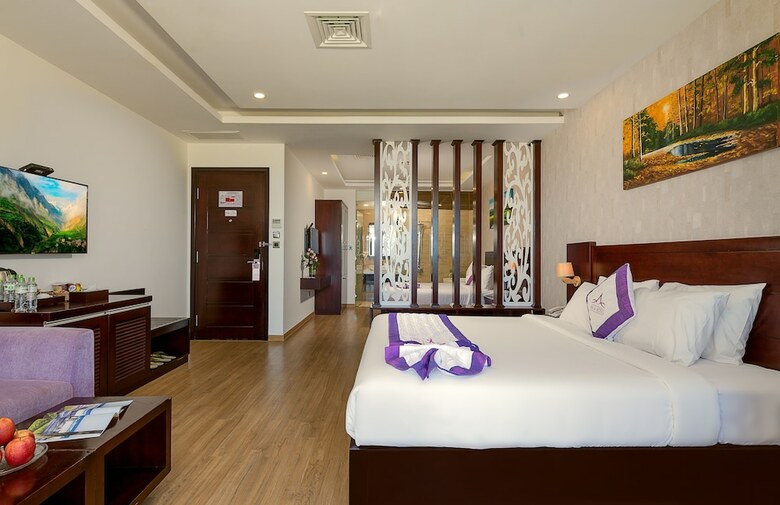 Aria Hotel