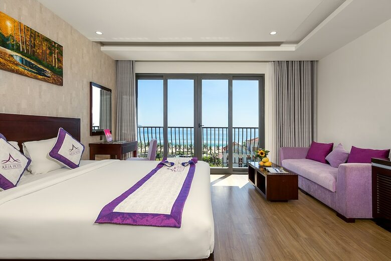 Aria Hotel