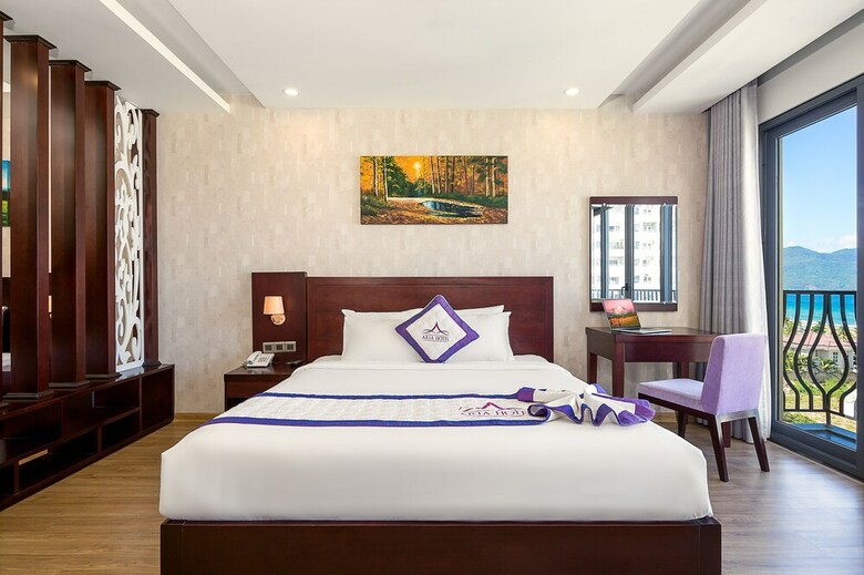 Aria Hotel