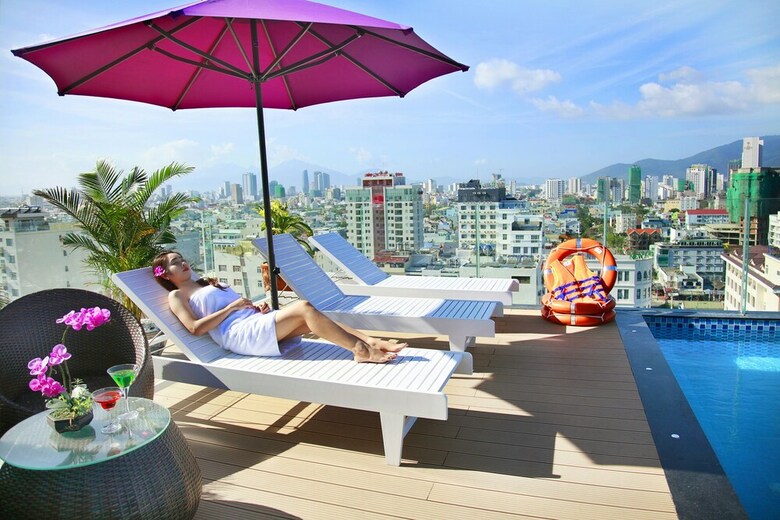 Aria Hotel
