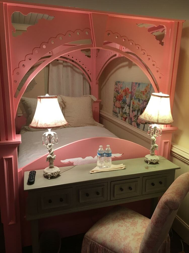 Bed & Breakfast Justine Inn Savannah