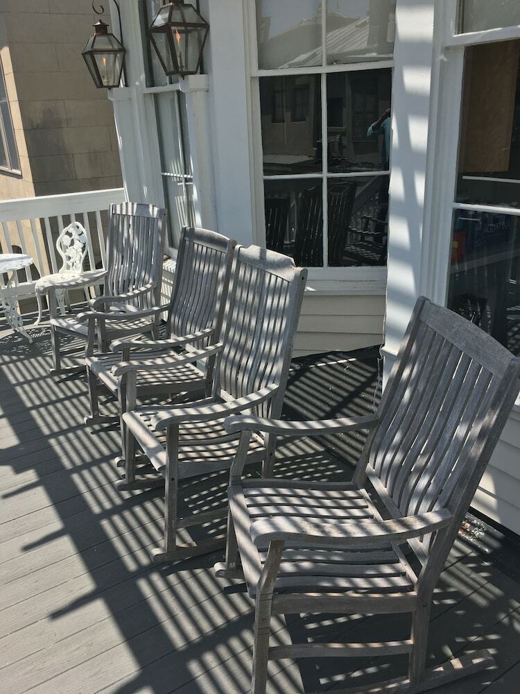 Bed & Breakfast Justine Inn Savannah