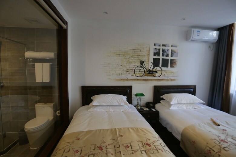 Nostalgia Hotel (Zhangjiakou)