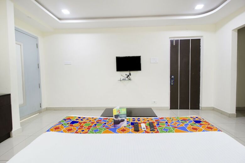 Fabhotel Siri Inn Madhapur