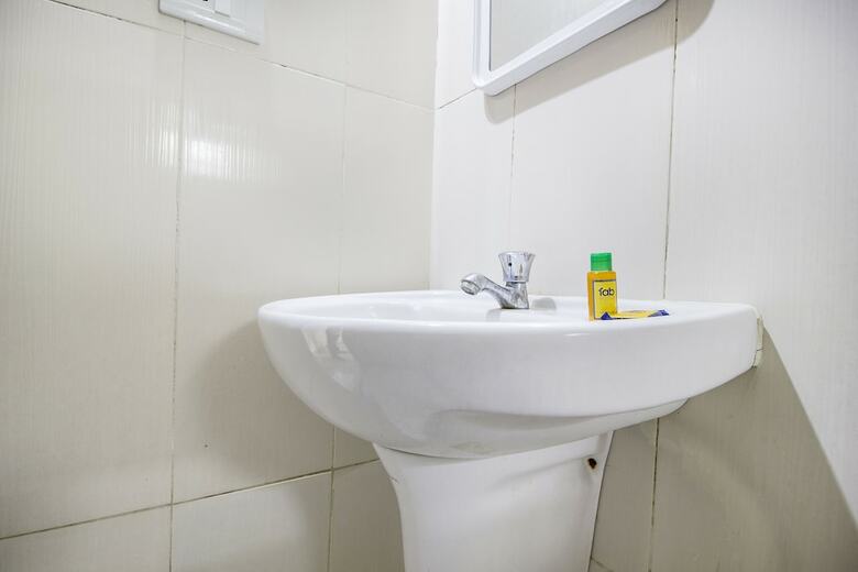 Fabhotel Siri Inn Madhapur