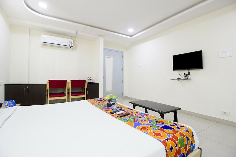 Fabhotel Siri Inn Madhapur