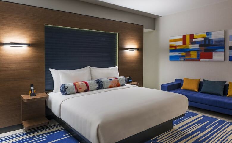 Hotel Aloft Al Ain