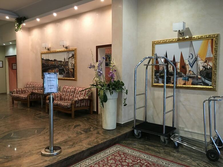 Hotel Regina
