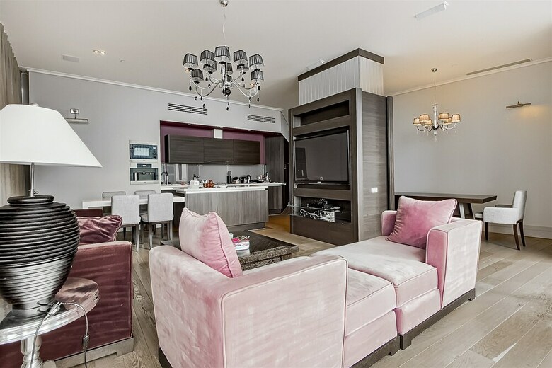 Hotel Sky Apartments Rentals Service