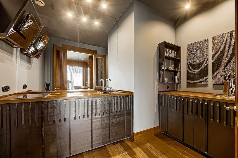 Hotel Sky Apartments Rentals Service