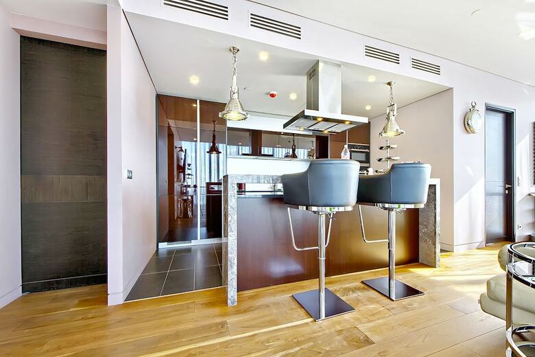 Hotel Sky Apartments Rentals Service