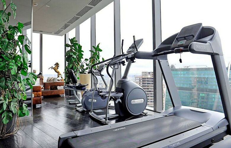 Hotel Sky Apartments Rentals Service