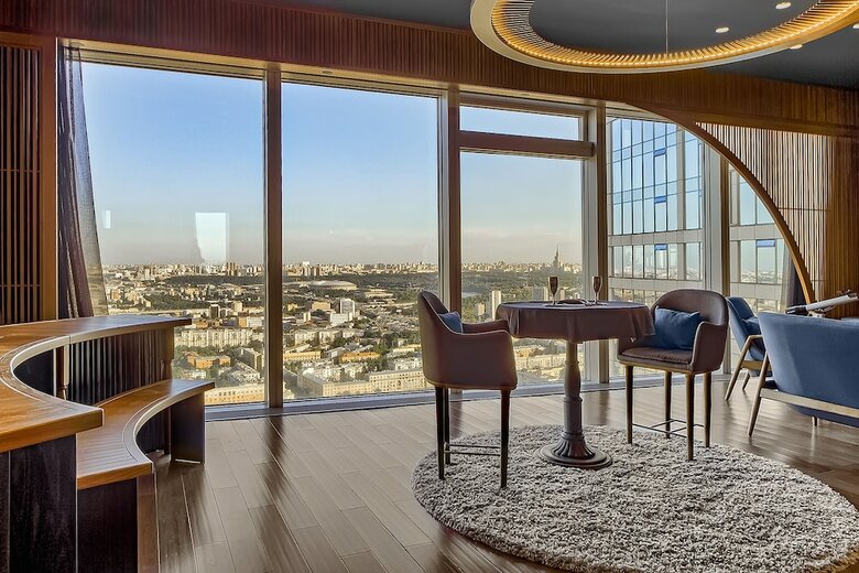 Hotel Sky Apartments Rentals Service