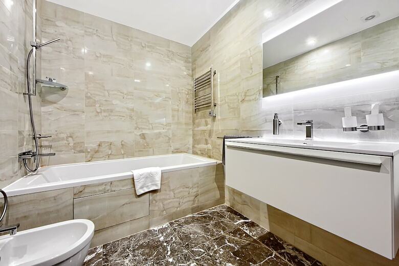 Hotel Sky Apartments Rentals Service