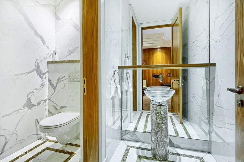 Hotel Sky Apartments Rentals Service