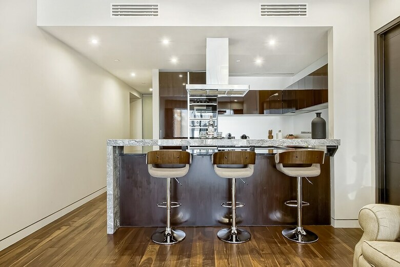 Hotel Sky Apartments Rentals Service