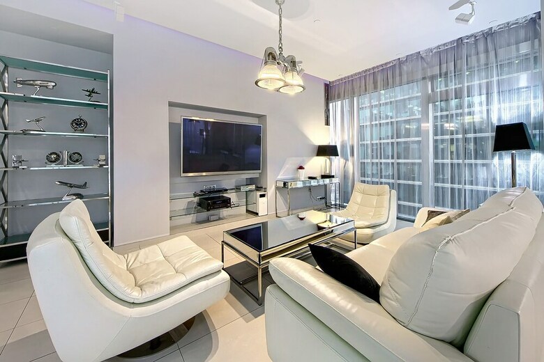 Hotel Sky Apartments Rentals Service