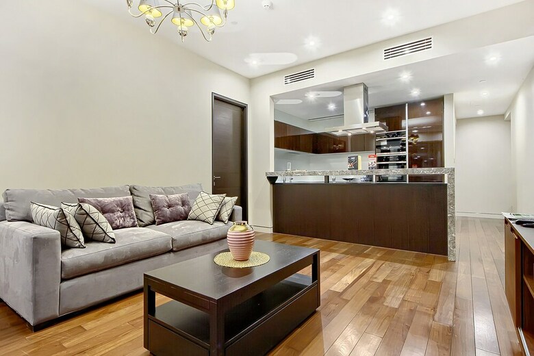 Hotel Sky Apartments Rentals Service