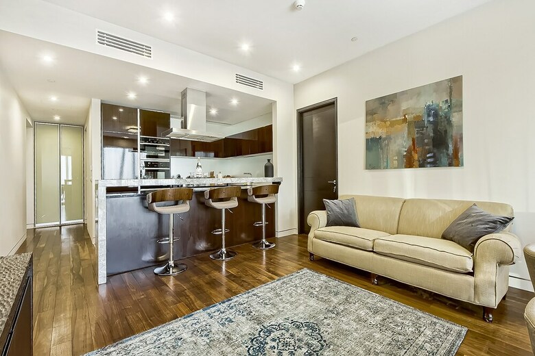 Hotel Sky Apartments Rentals Service
