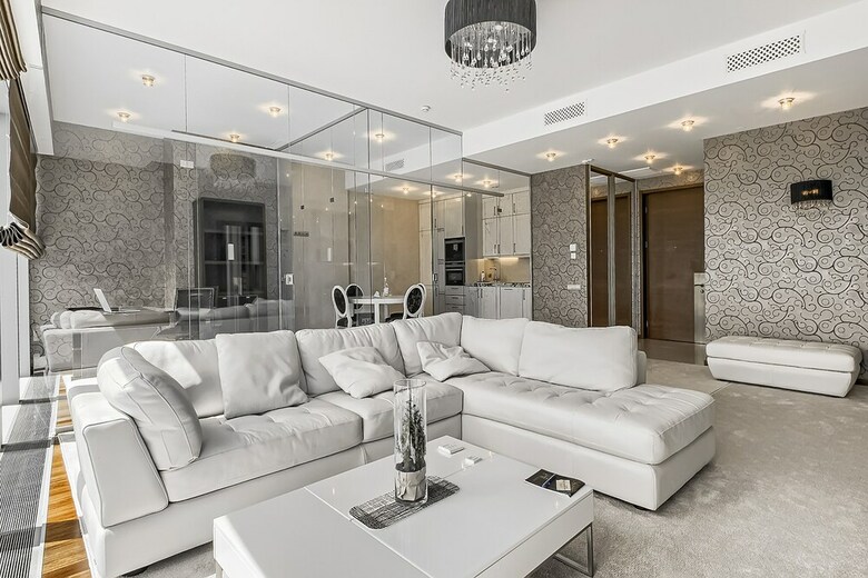 Hotel Sky Apartments Rentals Service