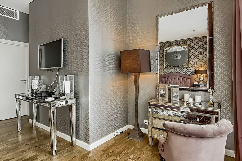 Hotel Sky Apartments Rentals Service