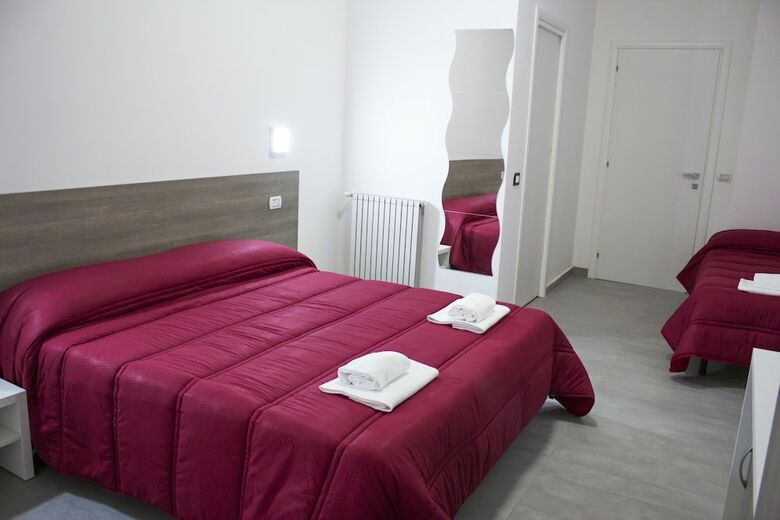 Hotel Tiburtina Royal Suites