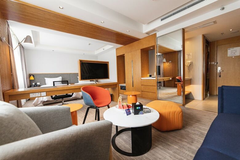 Hotel Holiday Inn Express Daocheng Yading