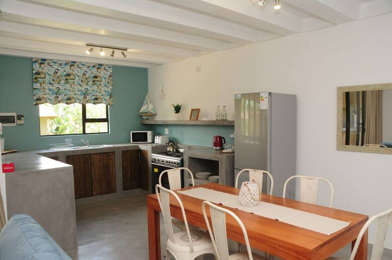 Apartamentos Jesser Point Boat Lodge