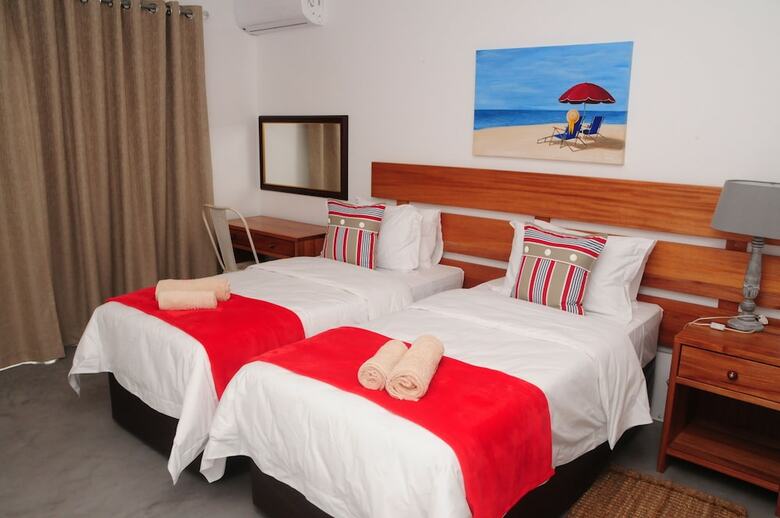 Apartamentos Jesser Point Boat Lodge