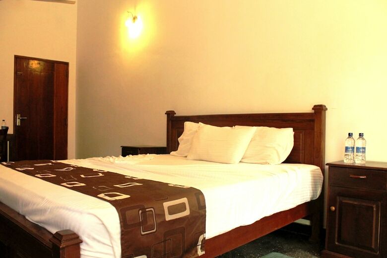 Hotel Sujeewani Villa